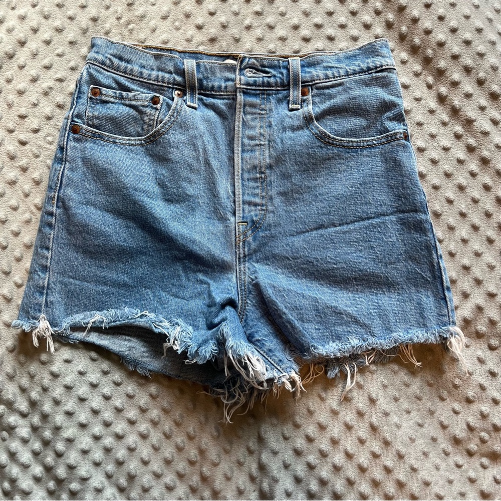 Levi’s Ribcage High-Rise Denim Cutoff Shorts in Blue